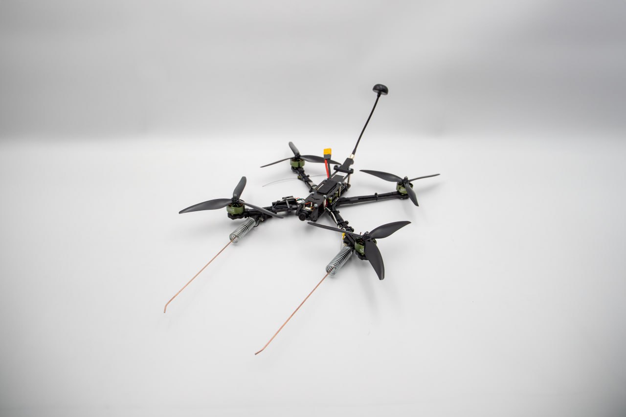 Безпілотний літальний апарат мультироторного типу (FPV) VYRIY PRO 8'' VYRIY